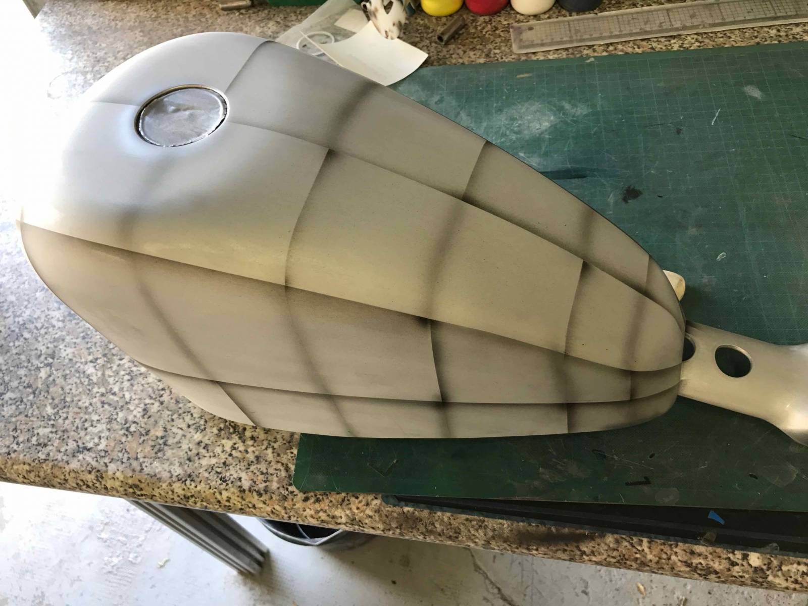 ebauche des toles du réservoir