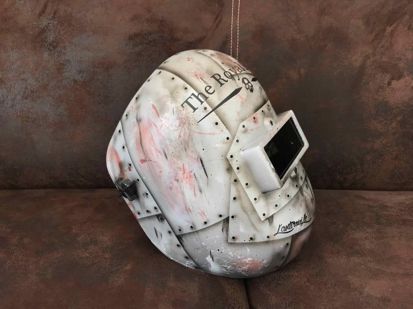 Peinture aérographe casque