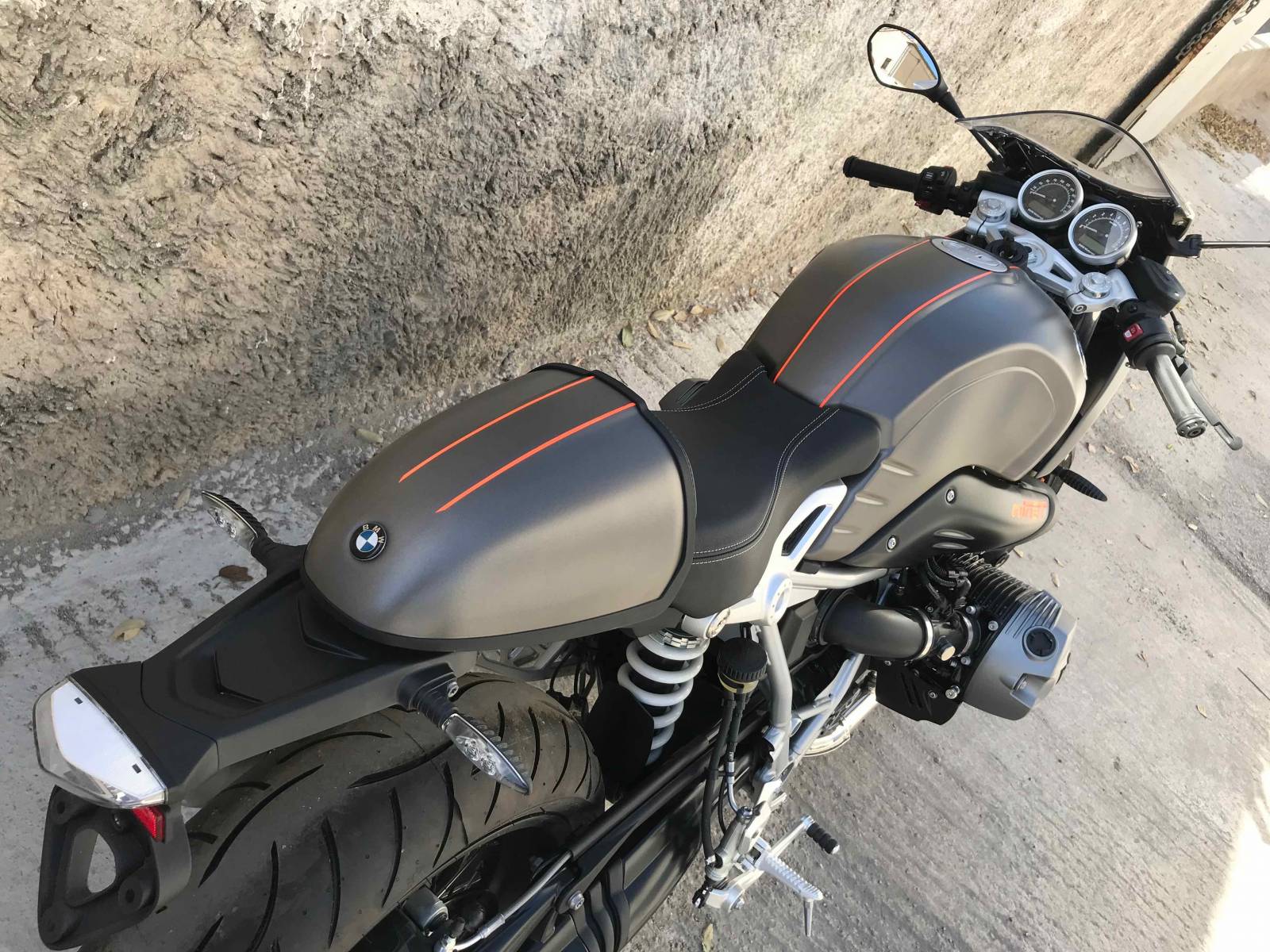 Personnalisation BMW nine T