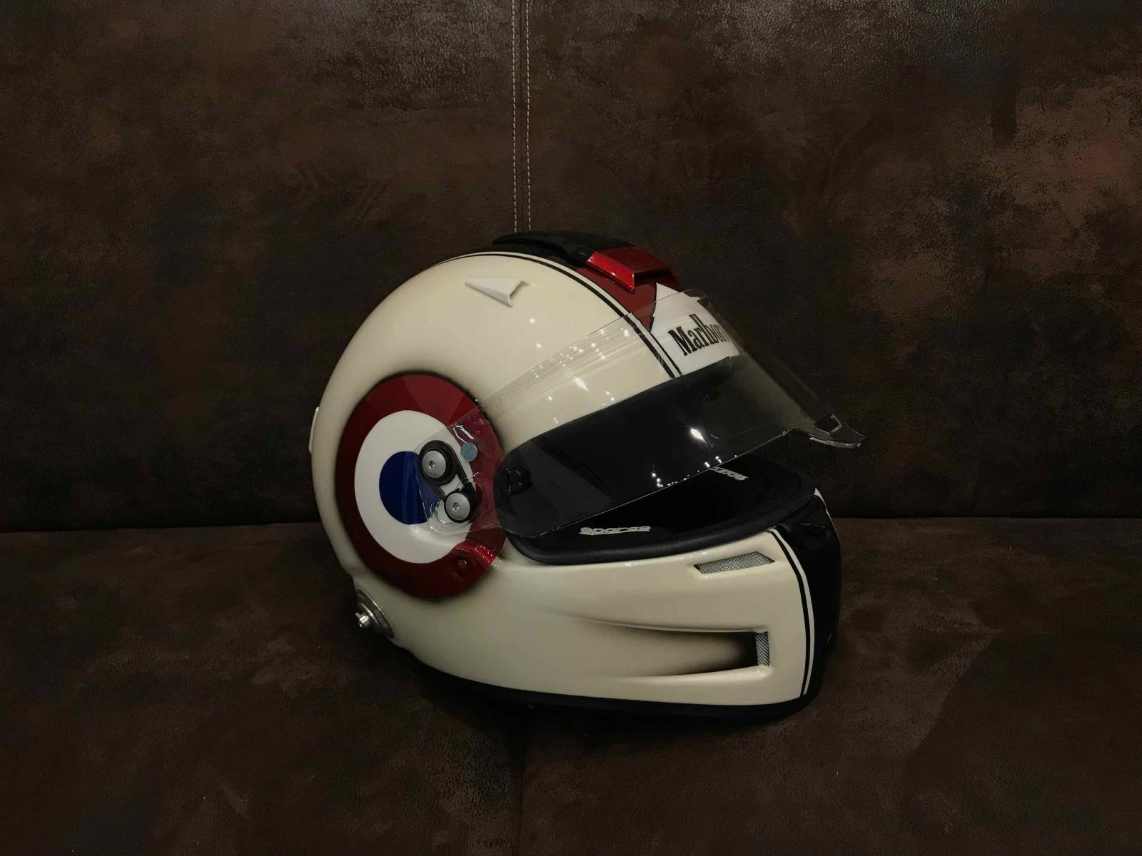 Peinture perso casque pilote Marseille