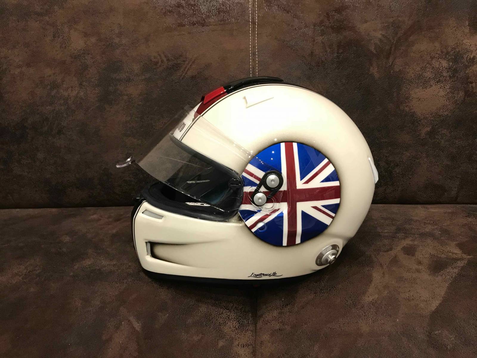 Peinture aerographe casque