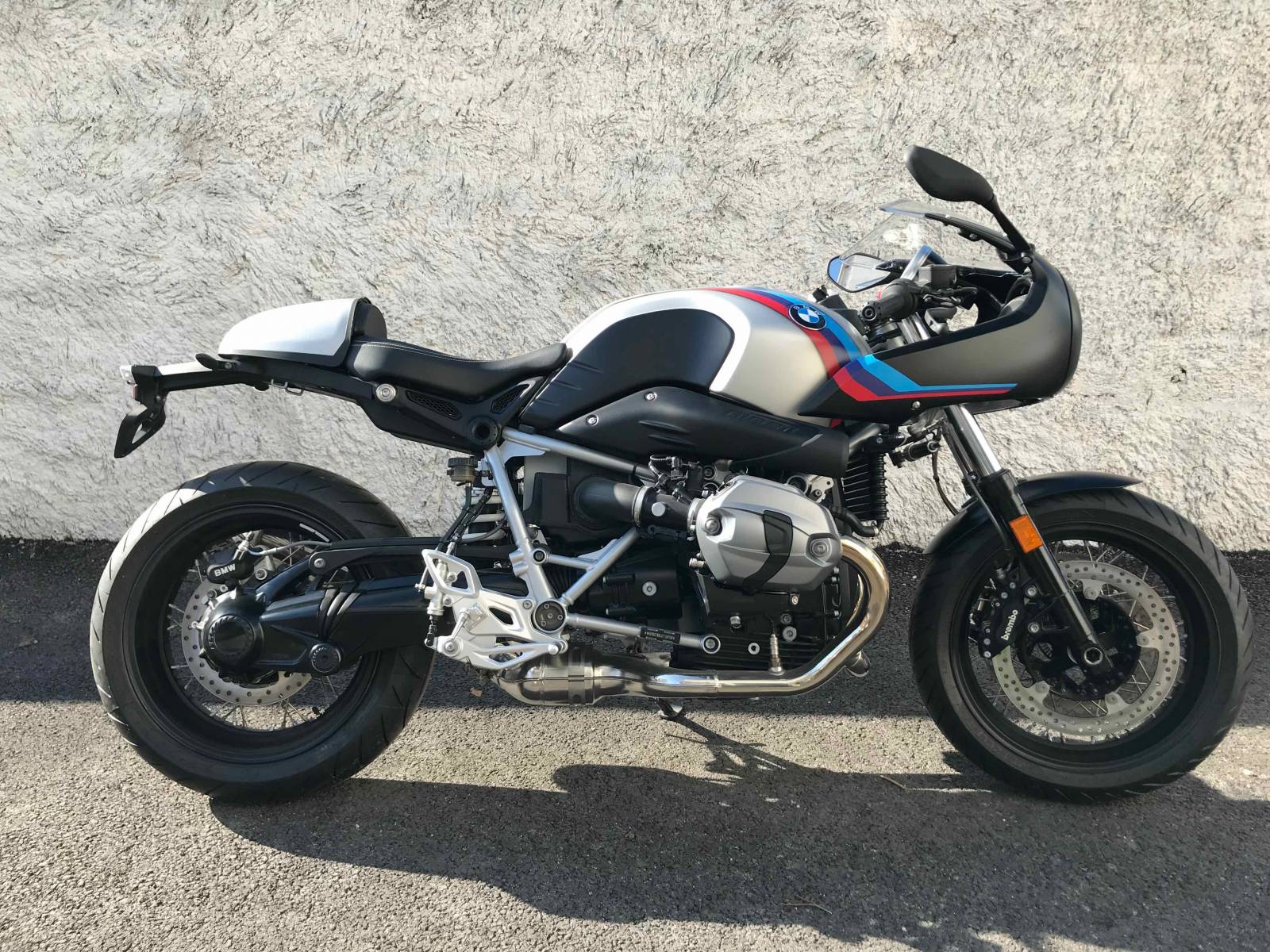 Custom paint La Ciotat