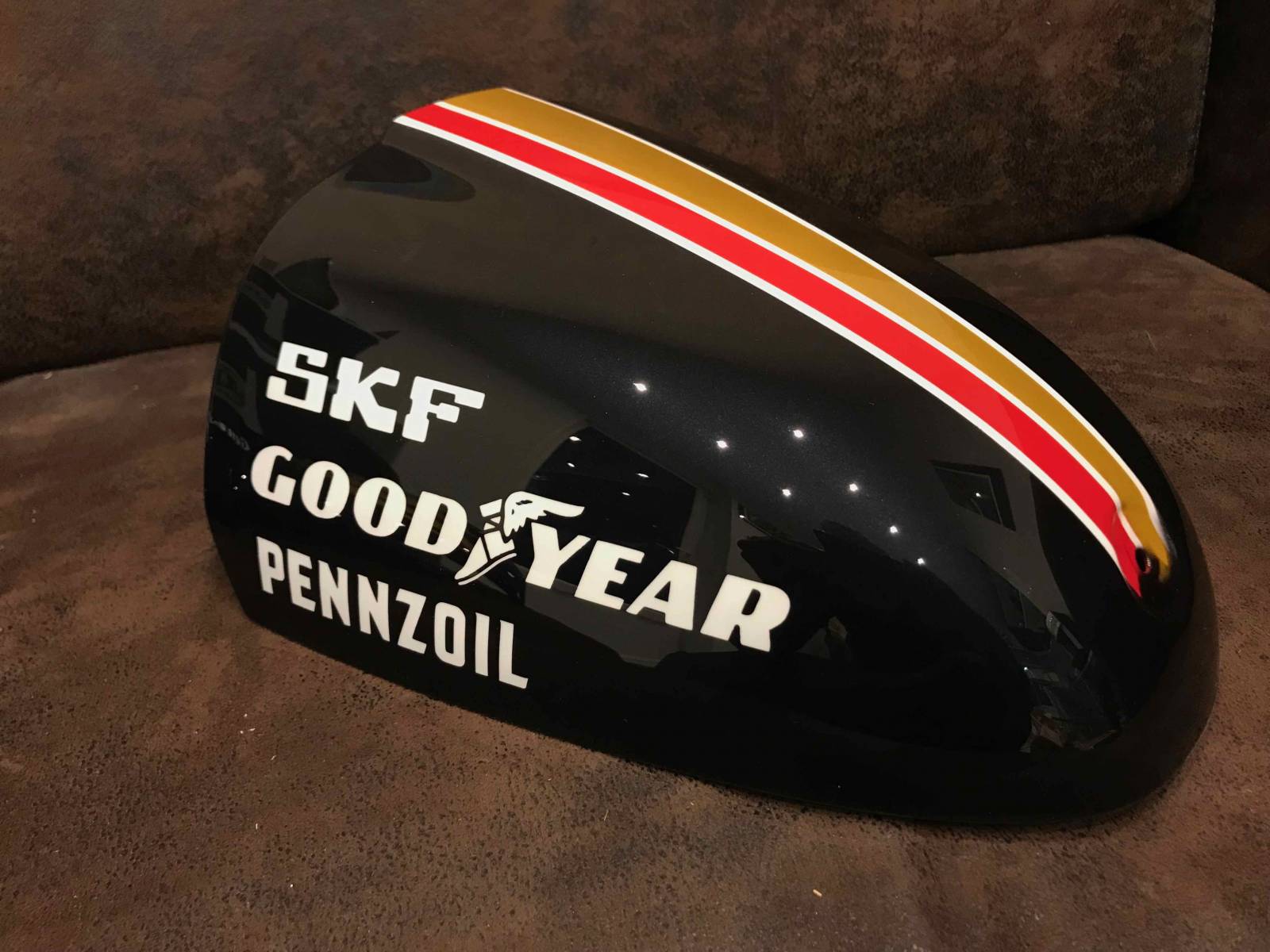 Capot de selle BMW nine T Marseille