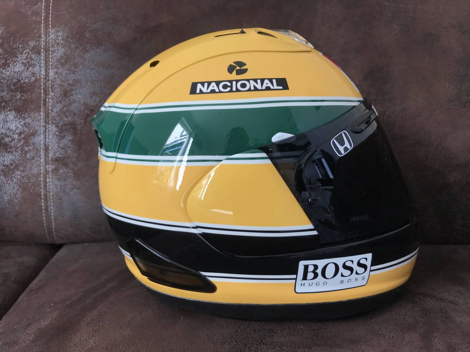 Peinture casque La Ciotat