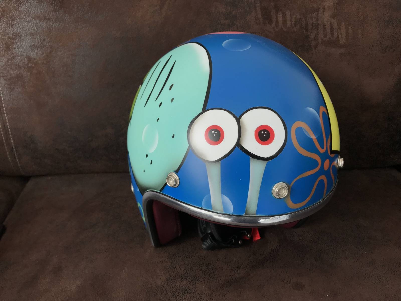 Peinture customisé casque Marseille