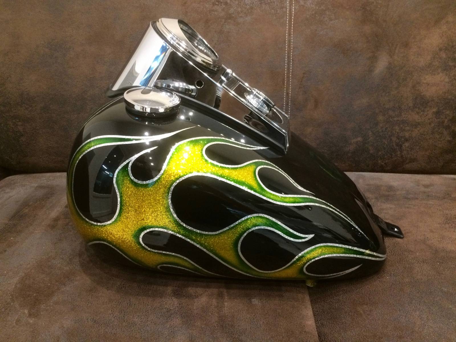 Peinture personnalisée réservoir Harley Davidson
