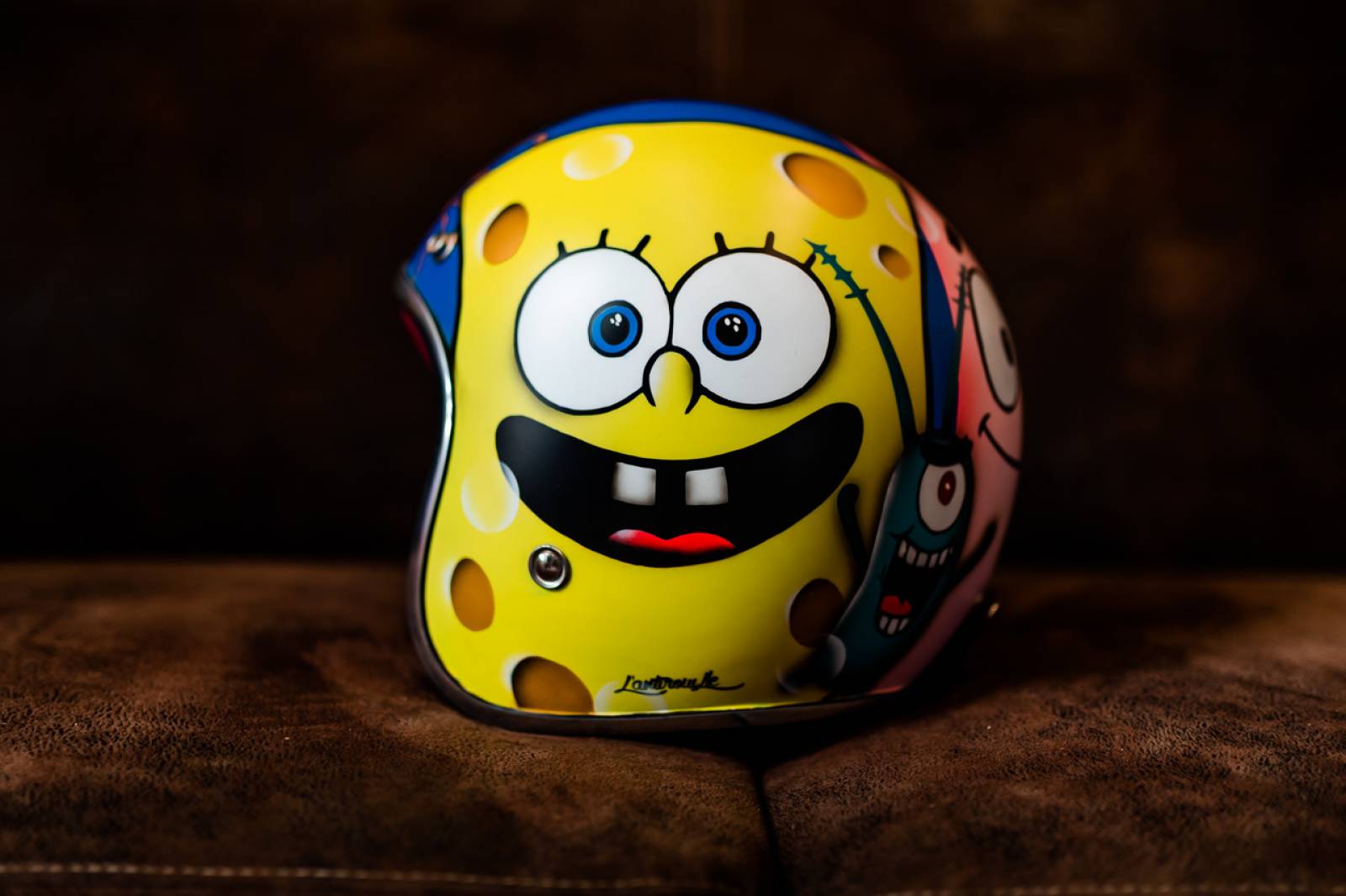 Peinture personnalisée casque La Ciotat