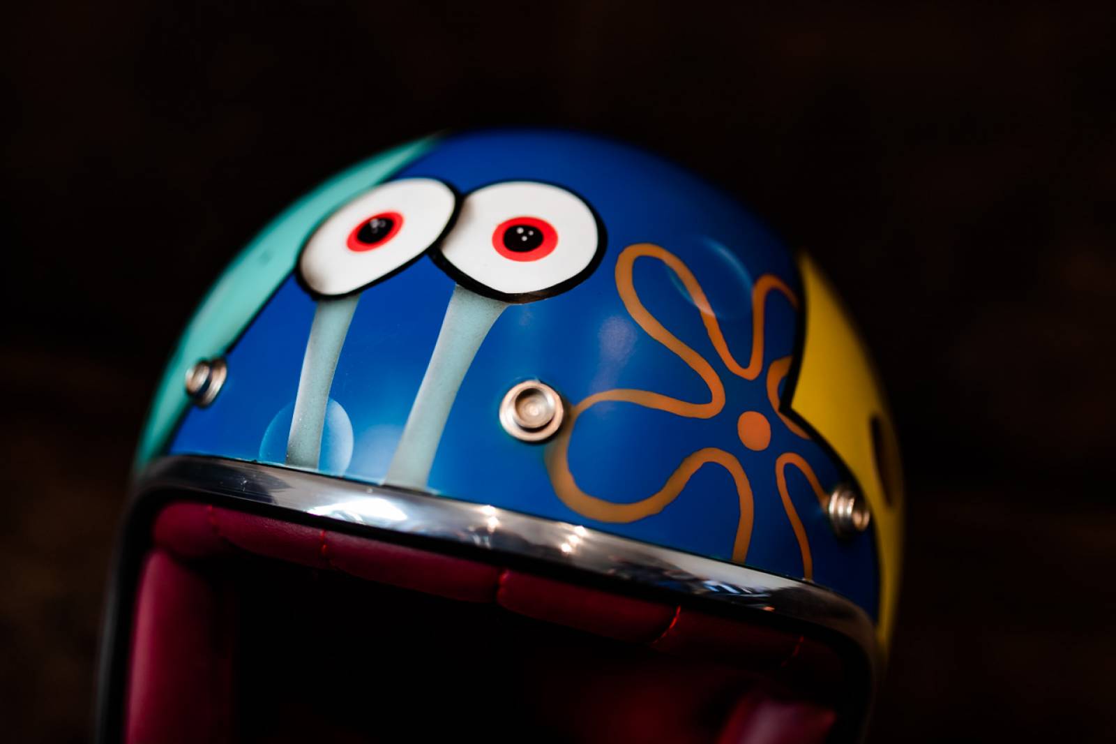 Custom paint Helmet Bob l'éponge La Ciotat
