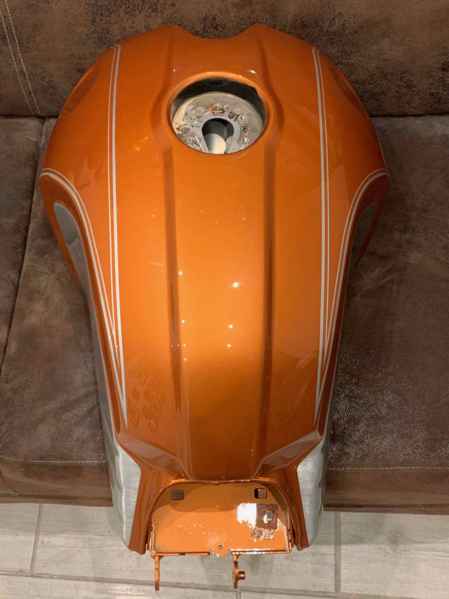 reservoir bmw r nineT orange daytona