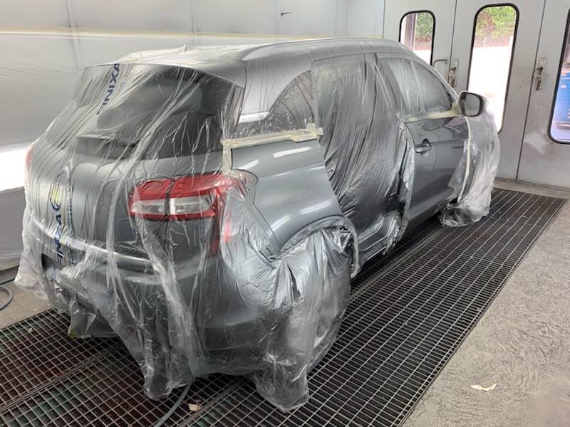 Peinture porte carrosserie La Ciotat