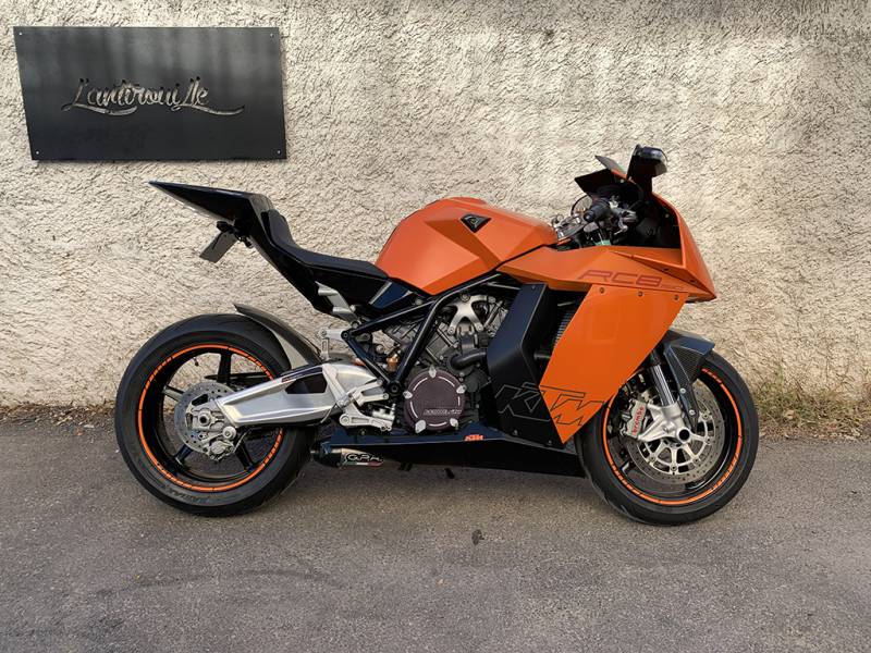 KTM rc8 Red Bull La Ciotat