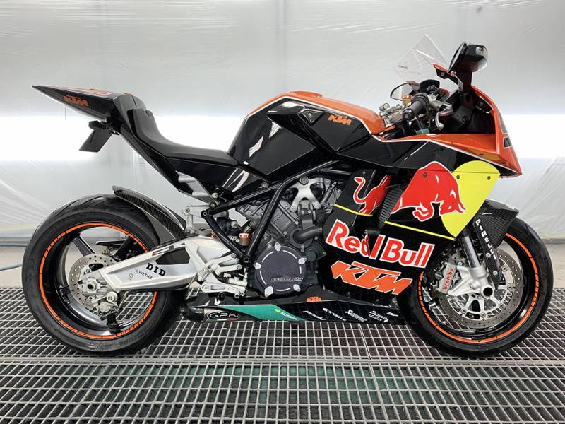 KTM rc8 Red Bull La Ciotat