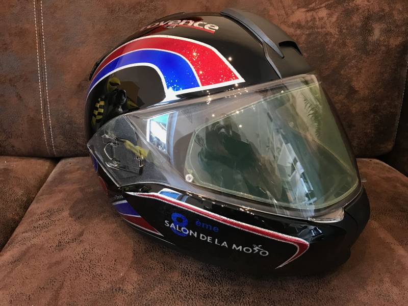 Casque personnalisé metal Falke