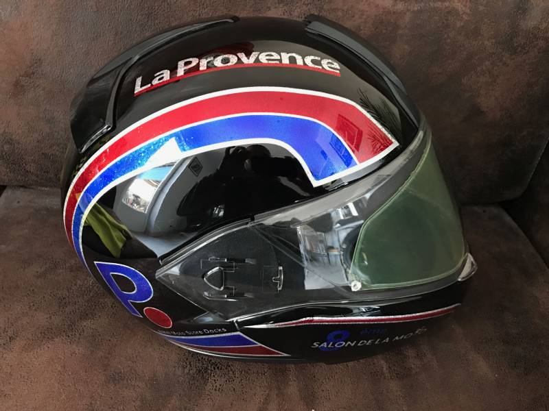 Casque custom candy rouge et bleu