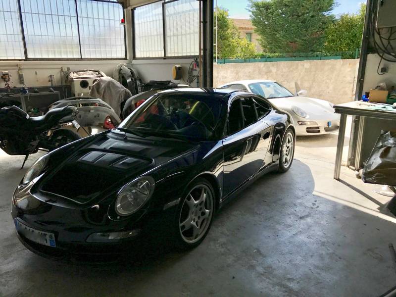 Carrosserie véhicules luxe Marseille