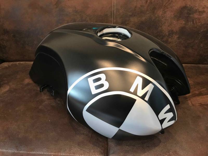 Nine T peinture personnalisée