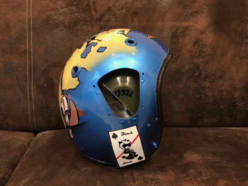 custom peint helmet