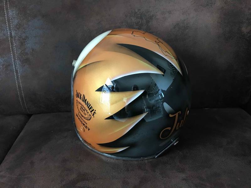 Customisation casque à la Ciotat près de Marseille