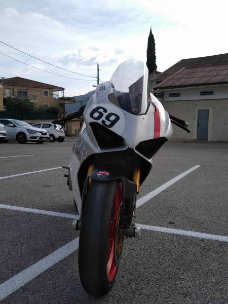 Cusom paint La Ciotat