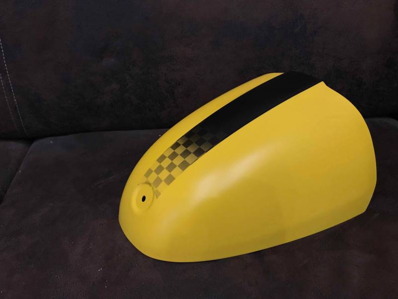 Capot de selle custom Marseille