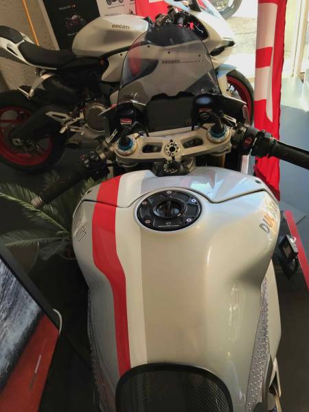 Panigale V4S personnalisée La Ciotat